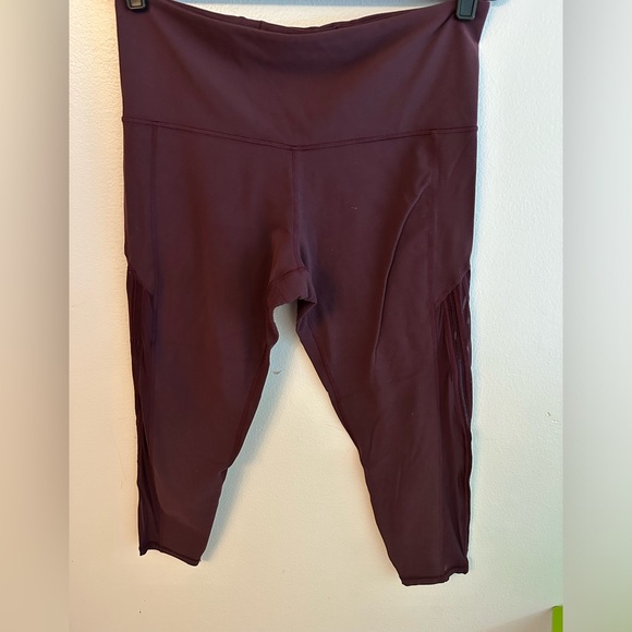 Athleta Shakti Mesh 7/8 Tight in Spiced Cabernet 1x EUC - Picture 5 of 11